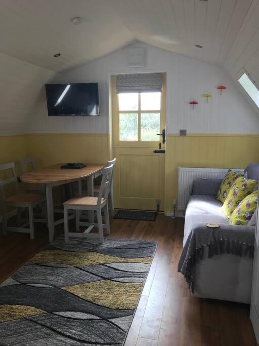 Bumble Bee Cottage Plymouth Zewnętrze zdjęcie
