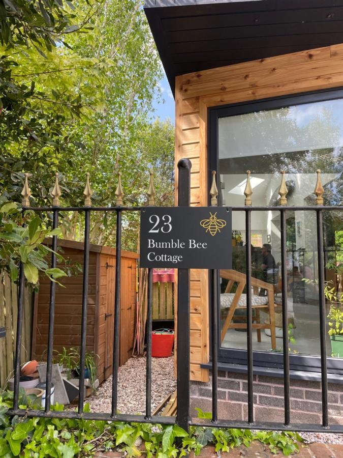 Bumble Bee Cottage Plymouth Zewnętrze zdjęcie